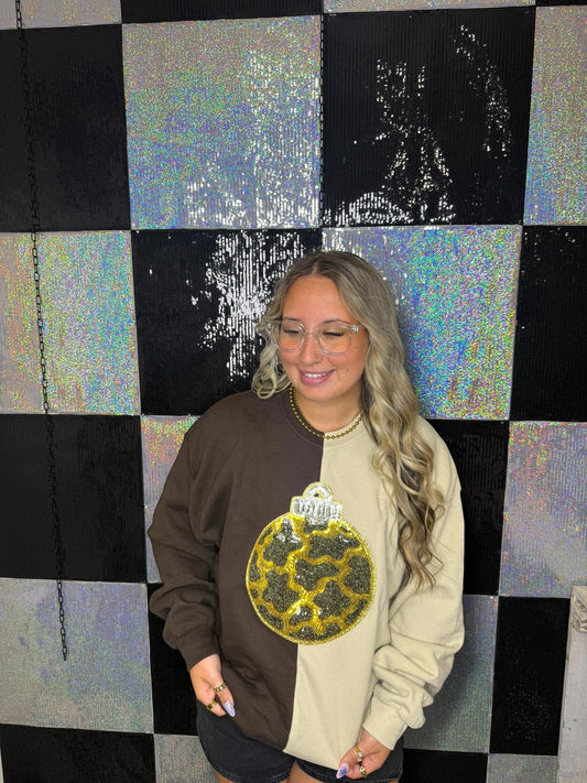 Split Crewneck Brown/Sand- Sequins Cow Print Ornament