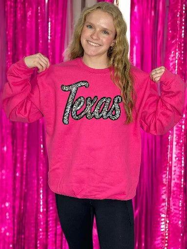 Completed Item
Gildan Heliconia Pink Sweatshirt
True to size Sweatshirt